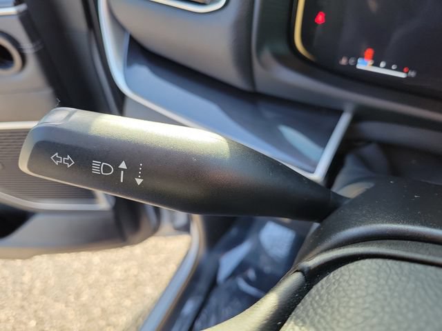 Used 2024 Jeep Wagoneer L 4WD image 27