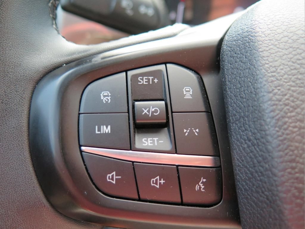 Used 2024 Ford Ranger XLT w/ Technology Package AWD/4WD image 19