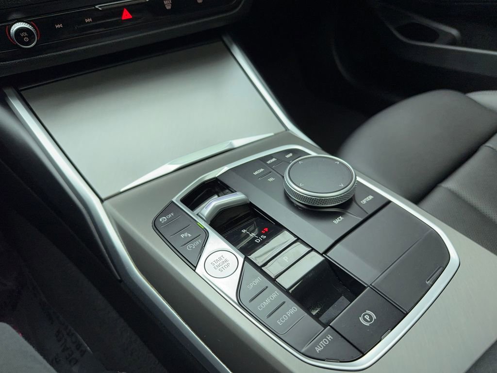 Used 2025 BMW M340i w/ Shadowloine Package image 44