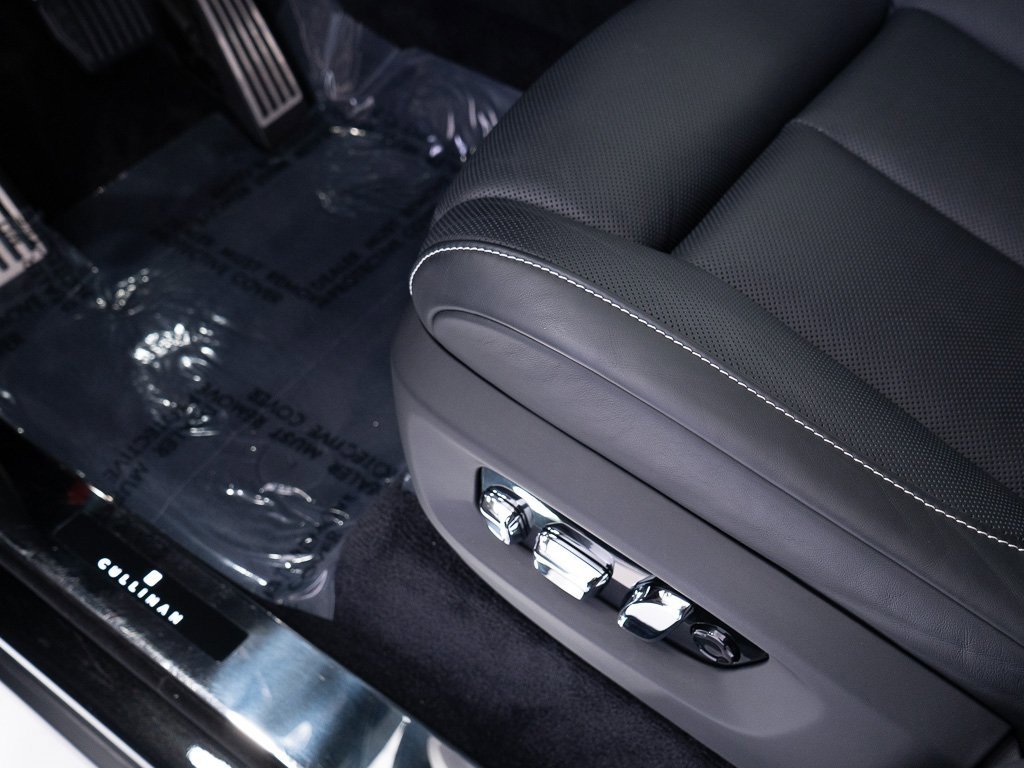 Certified 2024 Rolls-Royce Cullinan image 13