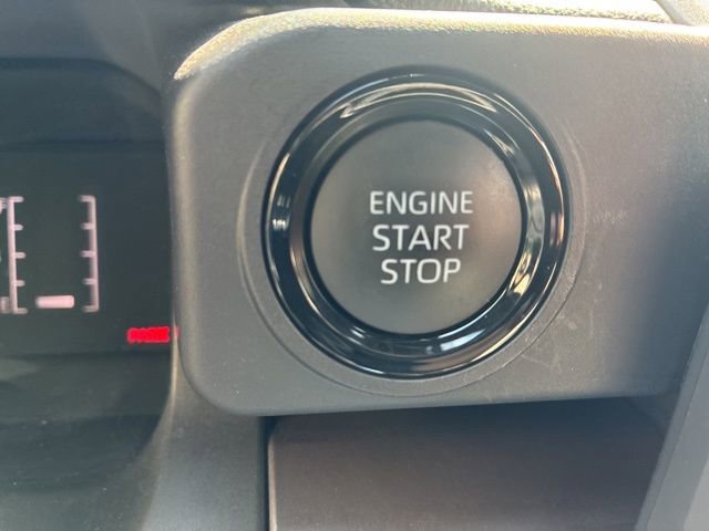 Used 2025 Toyota Tacoma SR5 RWD image 21