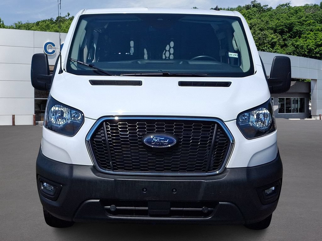 Certified 2025 Ford Transit 250 Low Roof w/ Exterior Upgrade Package RWD image 2