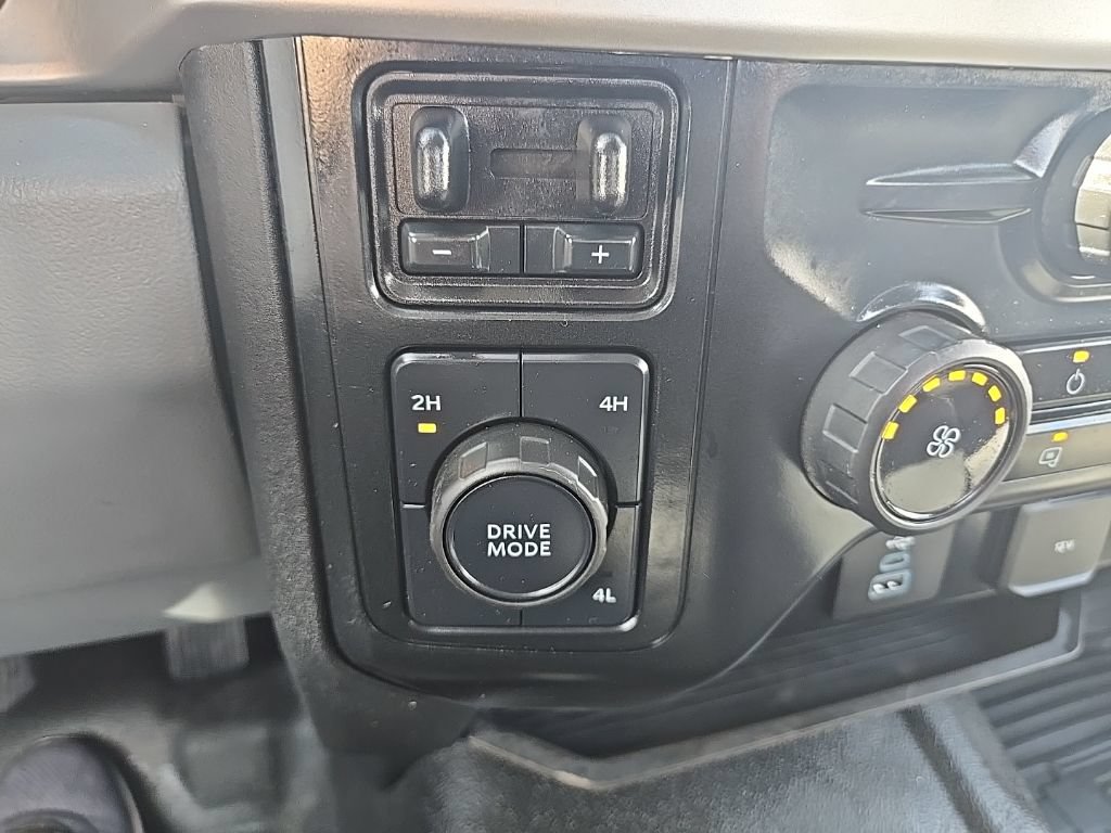 Used 2024 Ford F350 XL AWD/4WD image 18