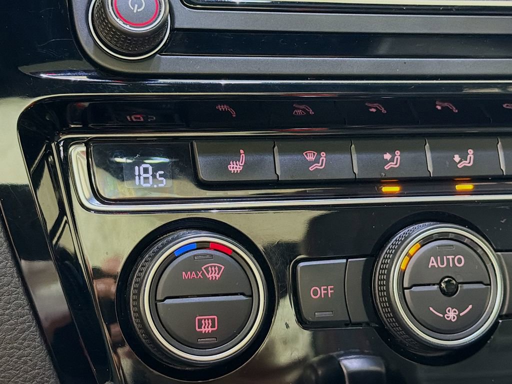 Used 2018 Volkswagen Jetta GLI FWD image 23