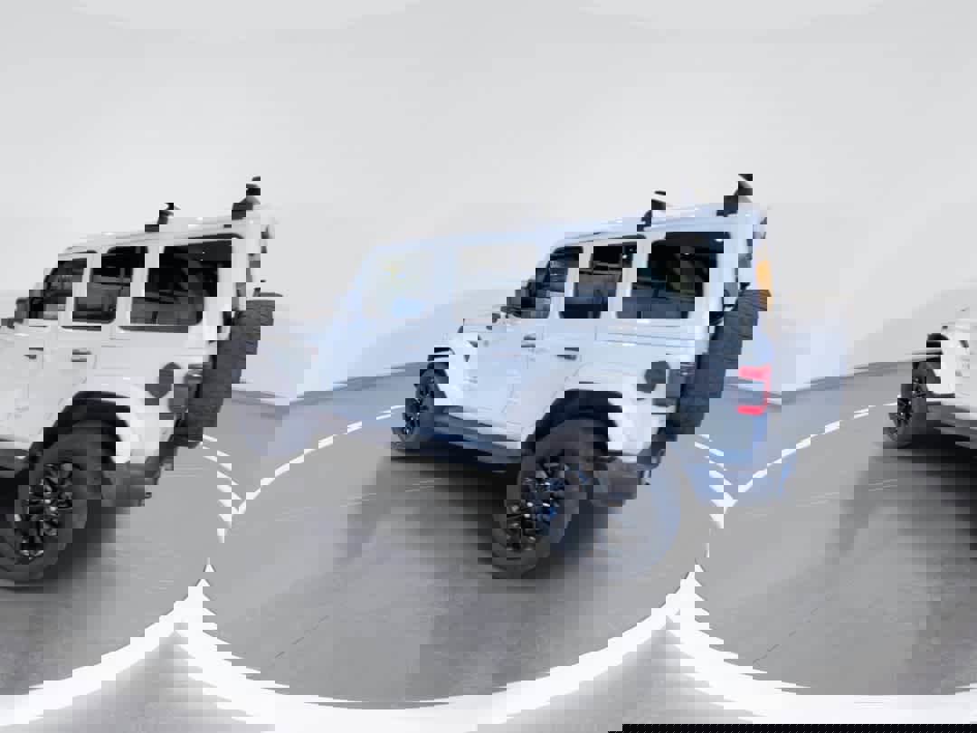 Used 2021 Jeep Wrangler Sahara w/ Safety Group image 6