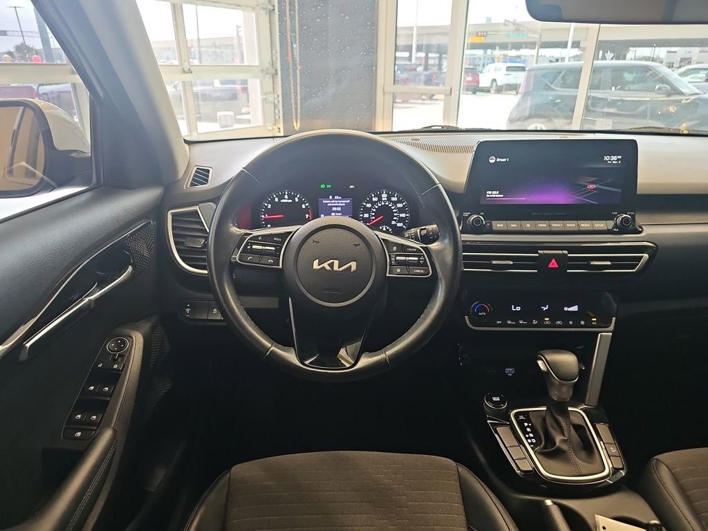 Used 2022 Kia Seltos S image 15