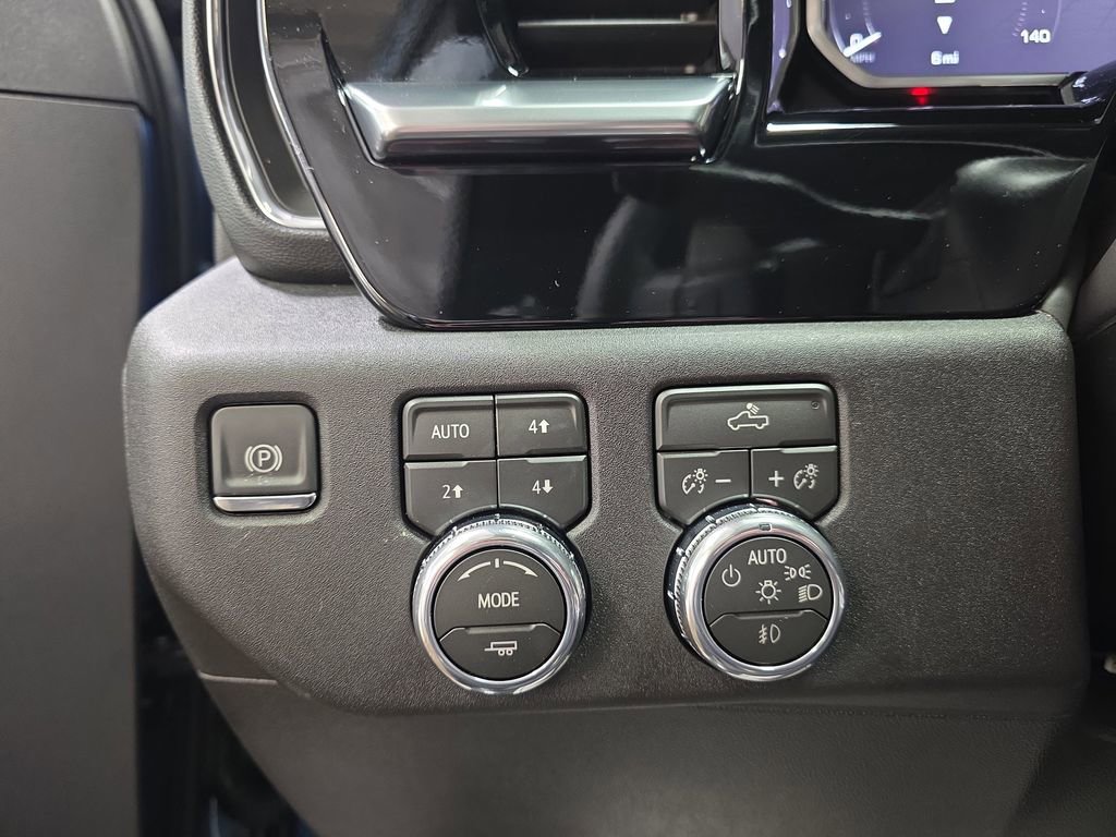 New 2026 GMC Sierra 1500 Elevation image 26