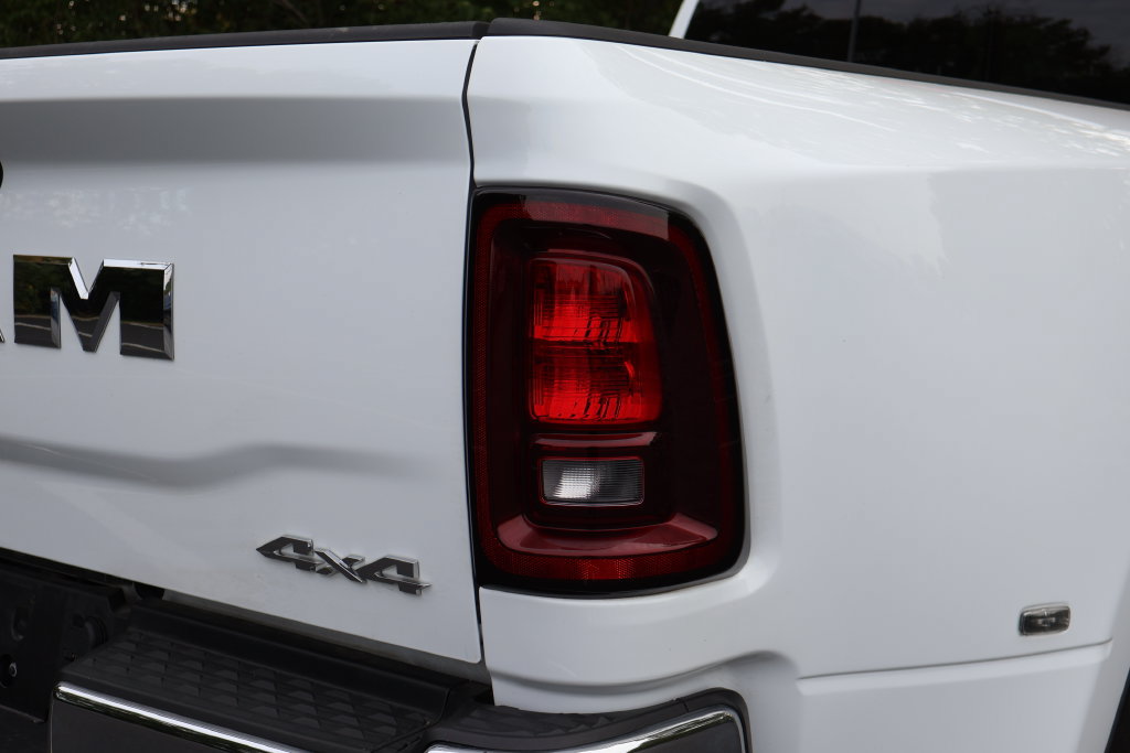 Used 2025 RAM 3500 Tradesman AWD/4WD image 10