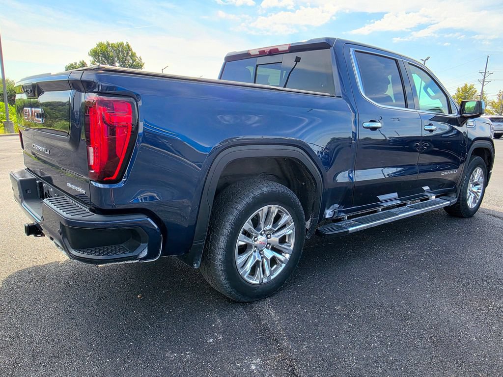 Used 2022 GMC Sierra 1500 Denali AWD/4WD image 11