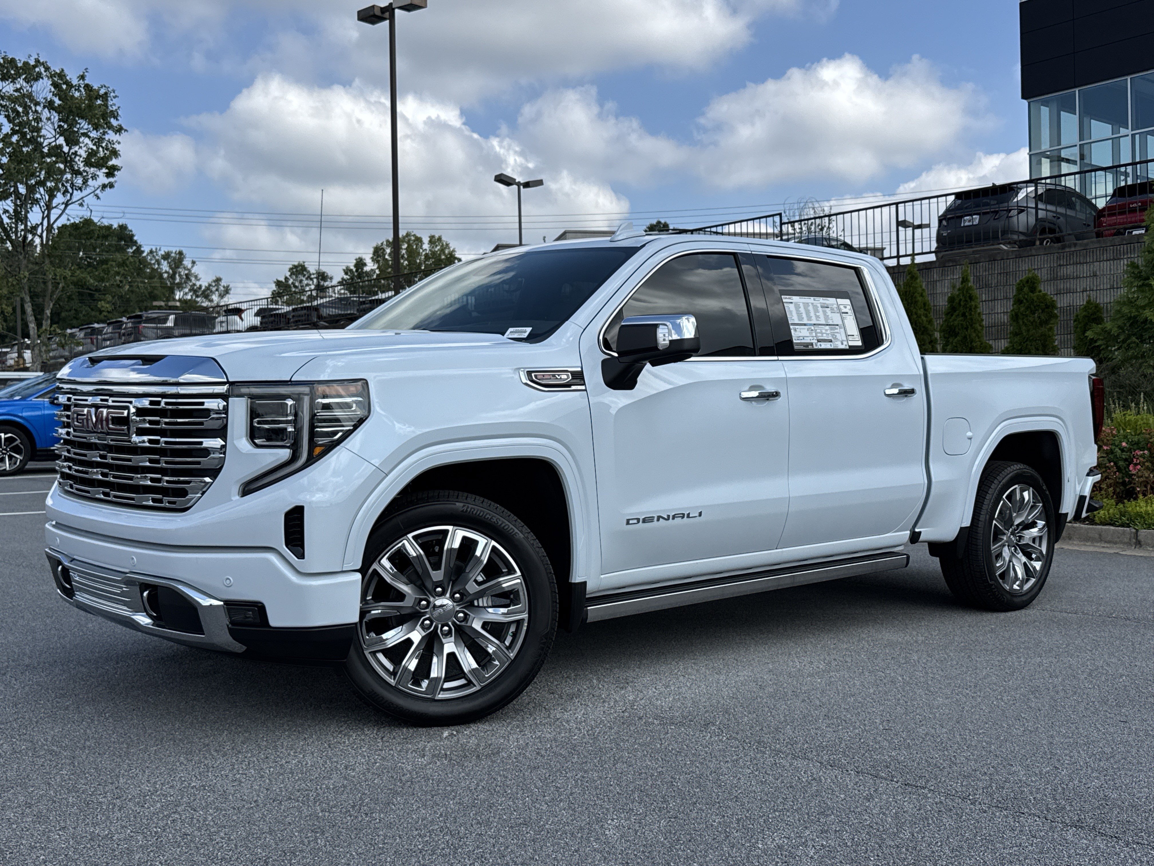 New 2026 GMC Sierra 1500 Denali w/ Denali Reserve Package AWD/4WD image 5