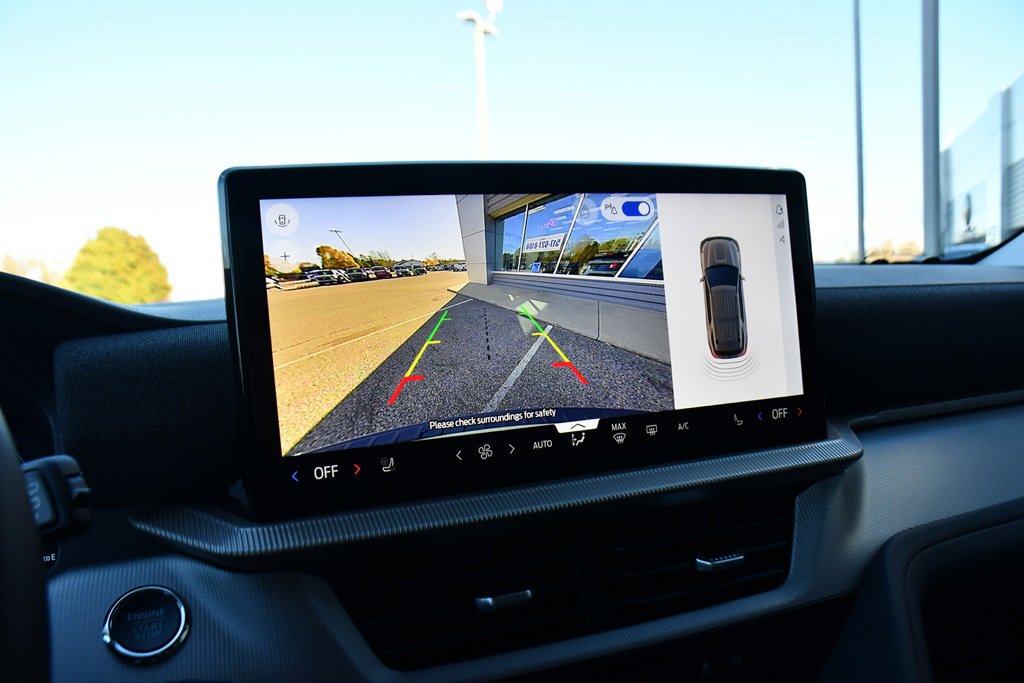 Used 2026 Ford Explorer Active w/ Active Comfort Package image 28