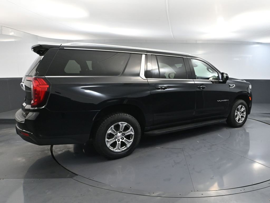 Used 2024 GMC Yukon XL SLE image 5