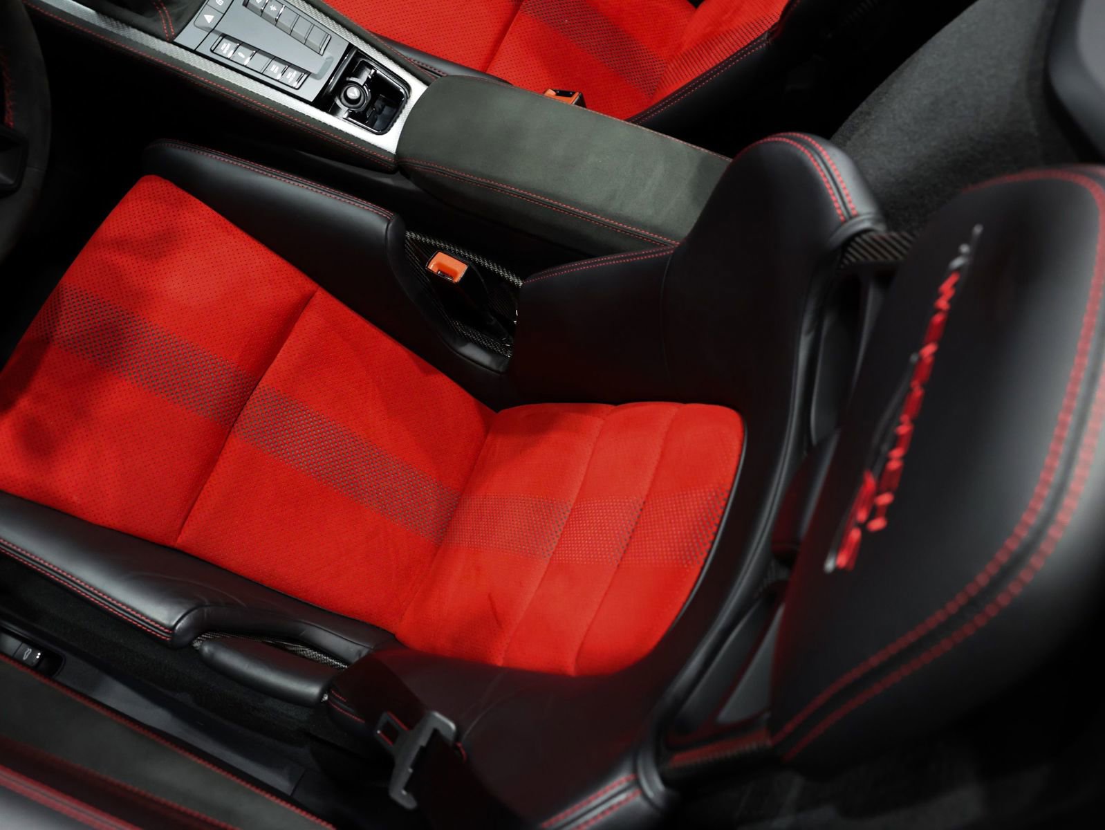 Used 2024 Porsche 718 Boxster Spyder RS w/ Weissach Package image 55