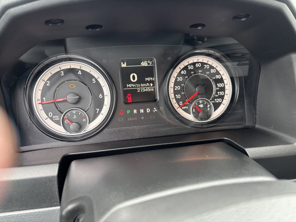 Used 2016 RAM 1500 Express image 16