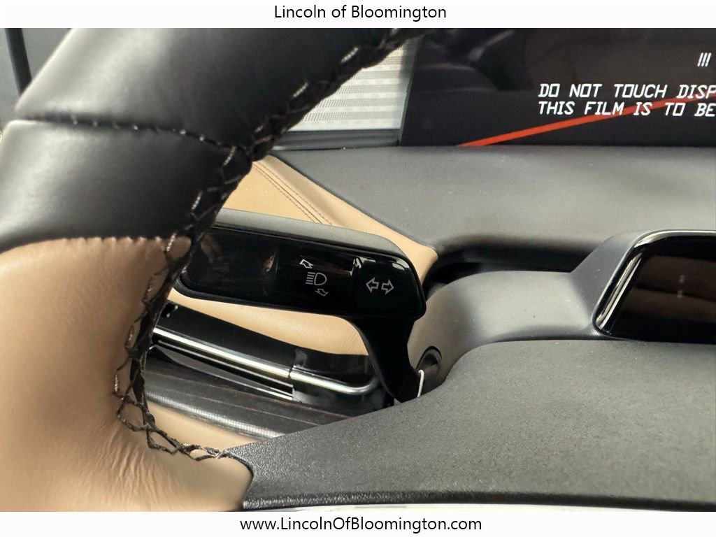 New 2025 Lincoln Navigator L Black Label image 38