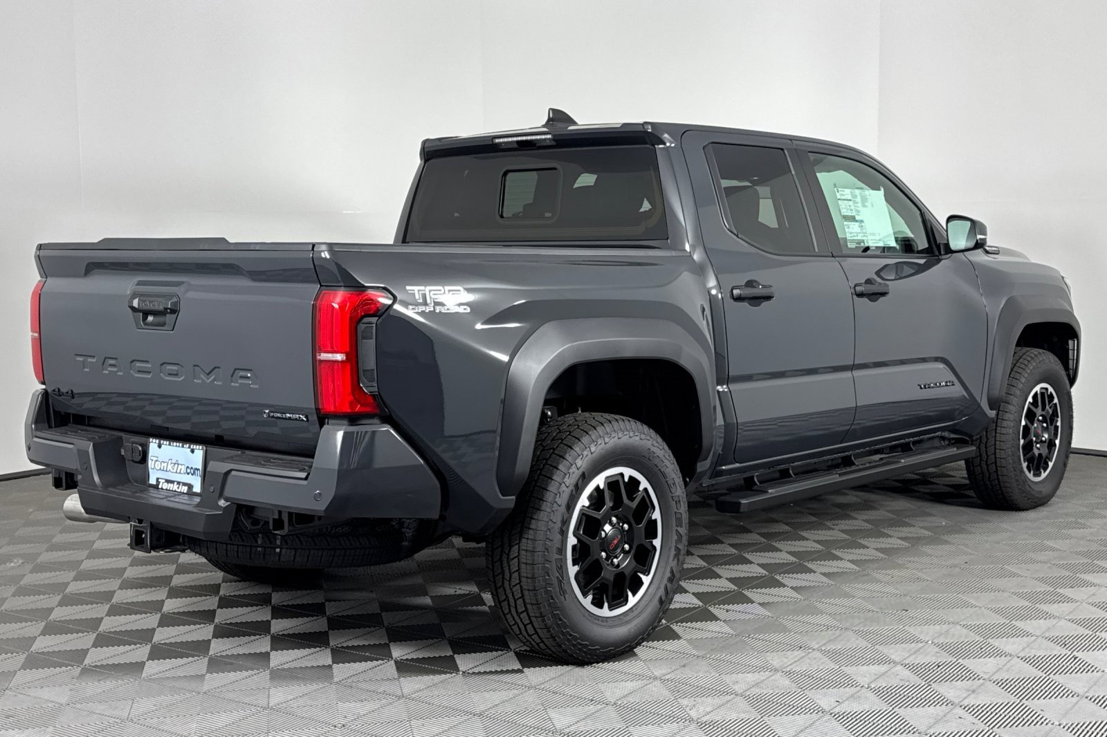 New 2025 Toyota Tacoma TRD Off-Road image 4