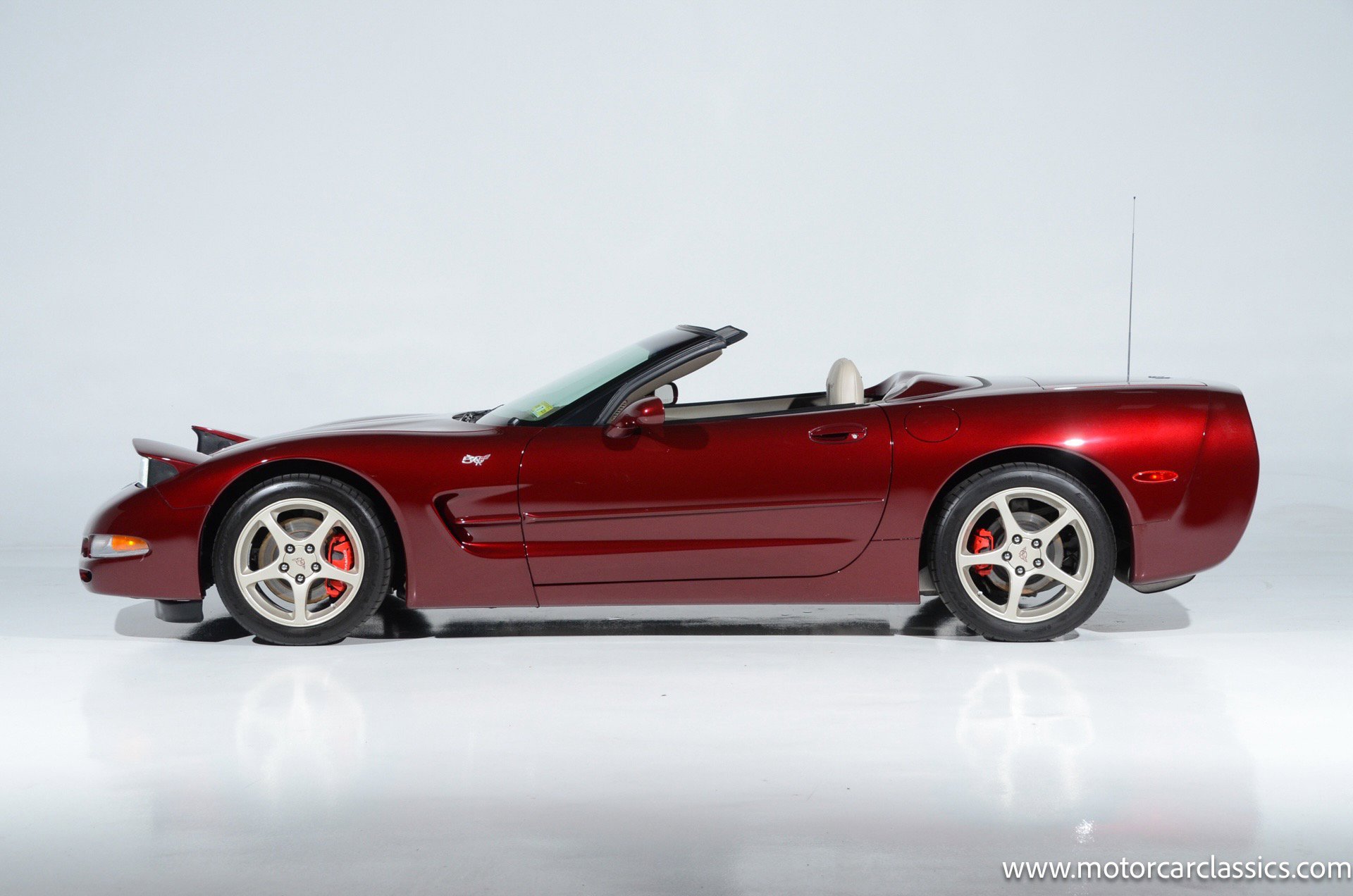 Used 2003 Chevrolet Corvette Convertible w/ Preferred Equipment Group1 image 10