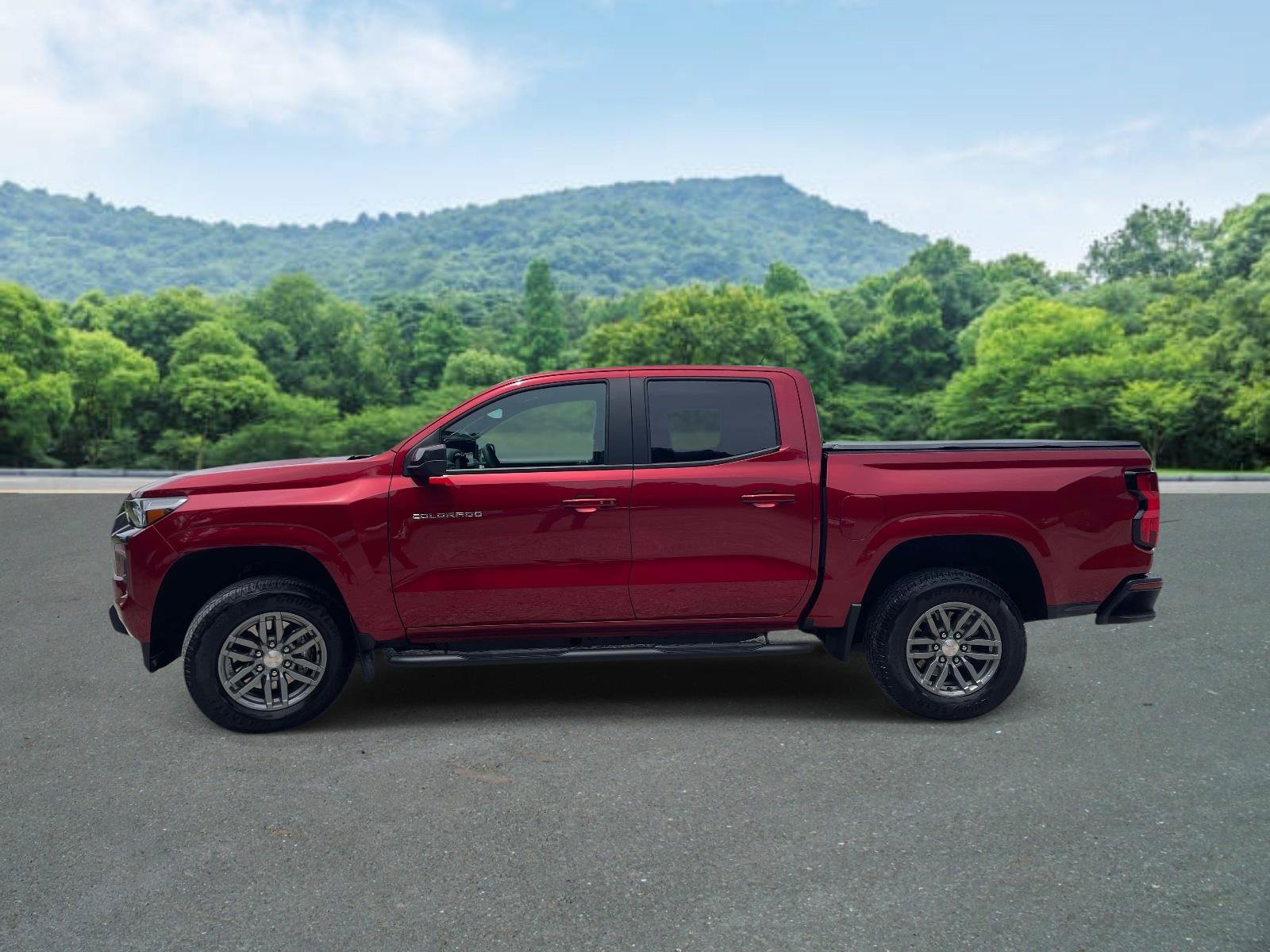 Used 2024 Chevrolet Colorado LT w/ LT Convenience Package RWD image 24