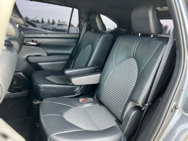 Certified 2021 Toyota Highlander XSE image 15
