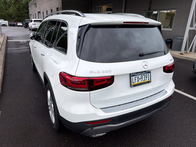 Used 2021 Mercedes-Benz GLB 250 4MATIC image 7