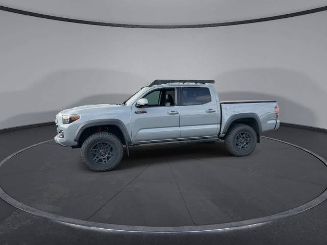 Used 2017 Toyota Tacoma TRD Pro AWD/4WD image 5