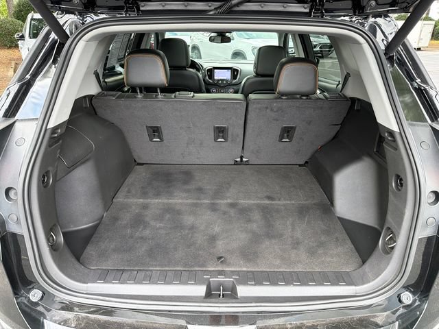 Used 2023 GMC Terrain AT4 w/ Infotainment Package II AWD/4WD image 18