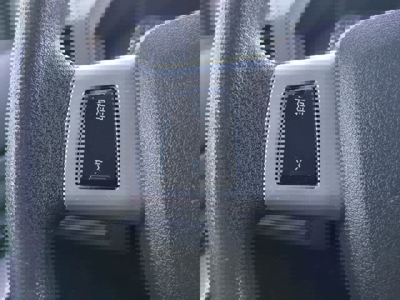 Used 2010 Jeep Grand Cherokee Laredo image 22