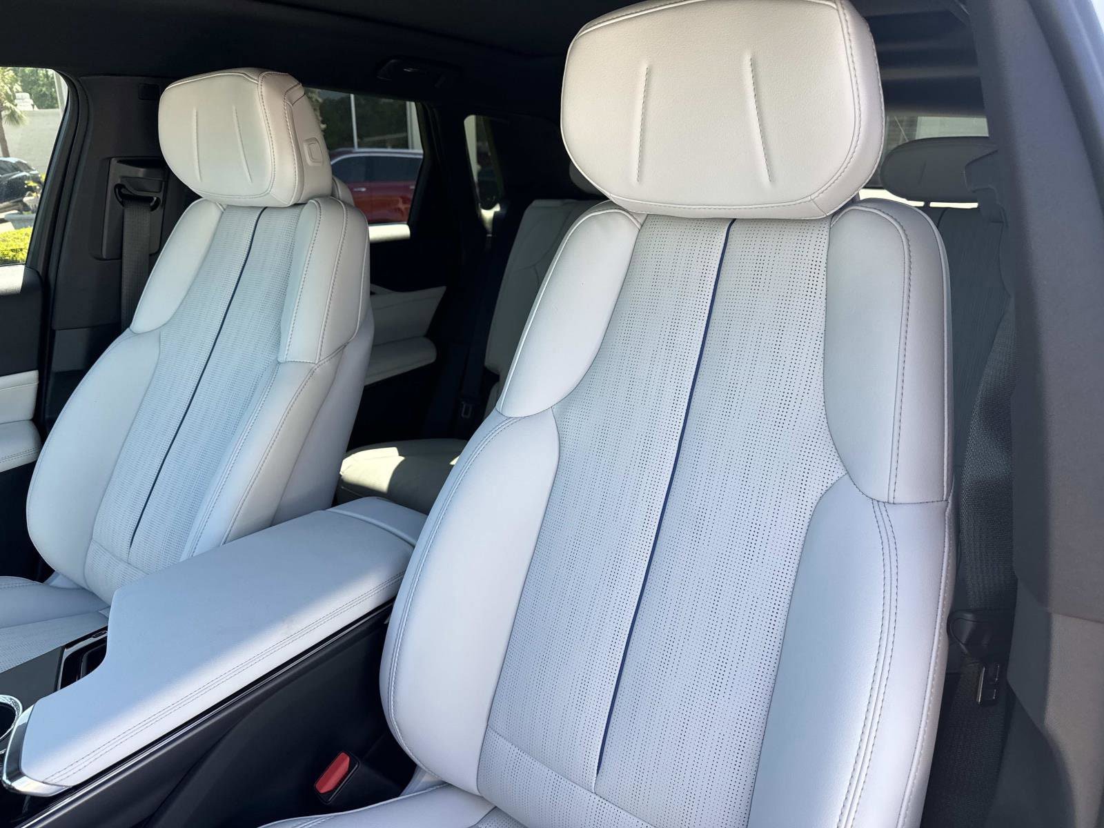 New 2026 Cadillac Lyriq Luxury RWD image 22