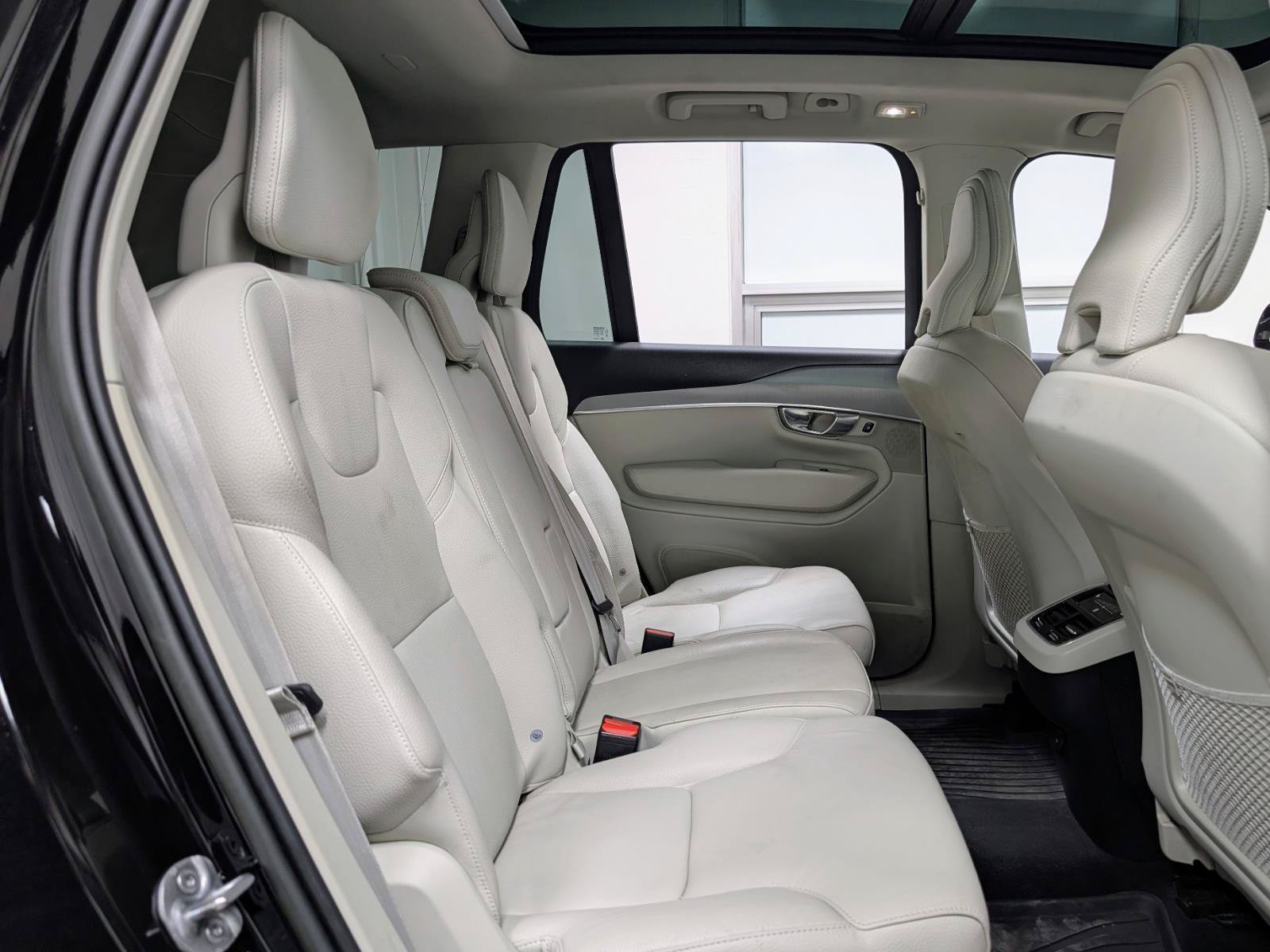 Used 2023 Volvo XC90 B5 Core w/ Protection Package Premier AWD/4WD image 26