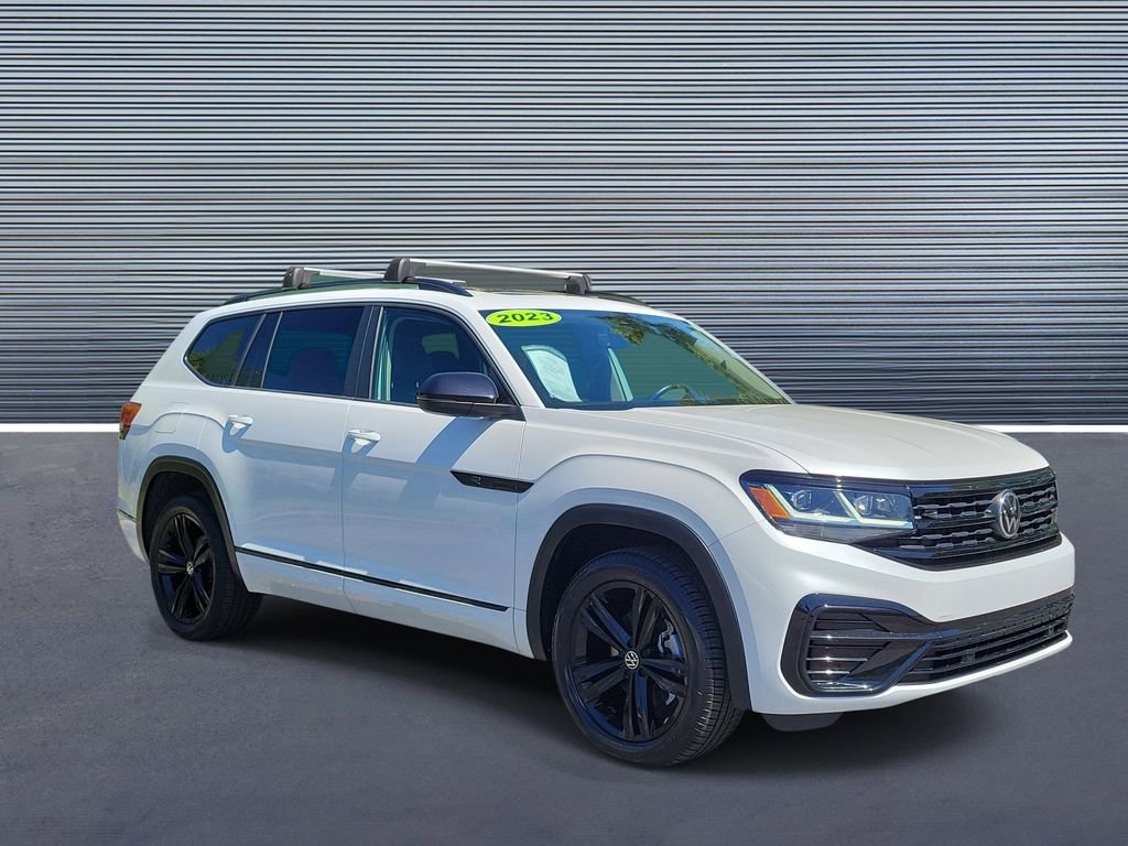 Used 2023 Volkswagen Atlas SEL R-Line image 2