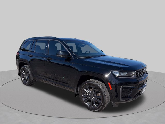 Used 2026 Jeep Grand Cherokee Limited AWD/4WD image 7
