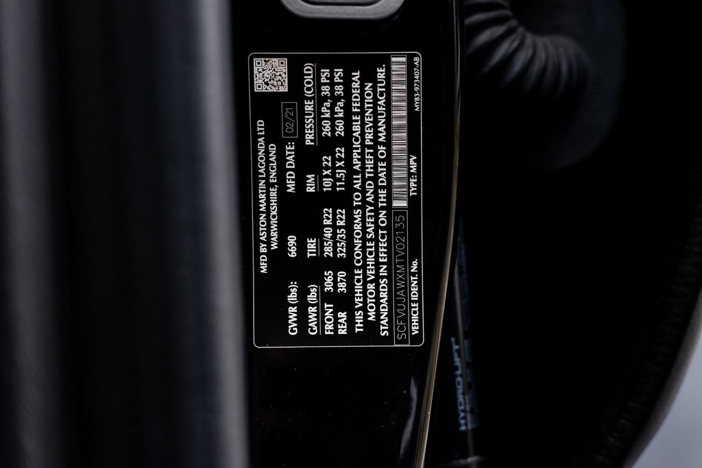 Used 2021 Aston Martin DBX AWD/4WD image 56