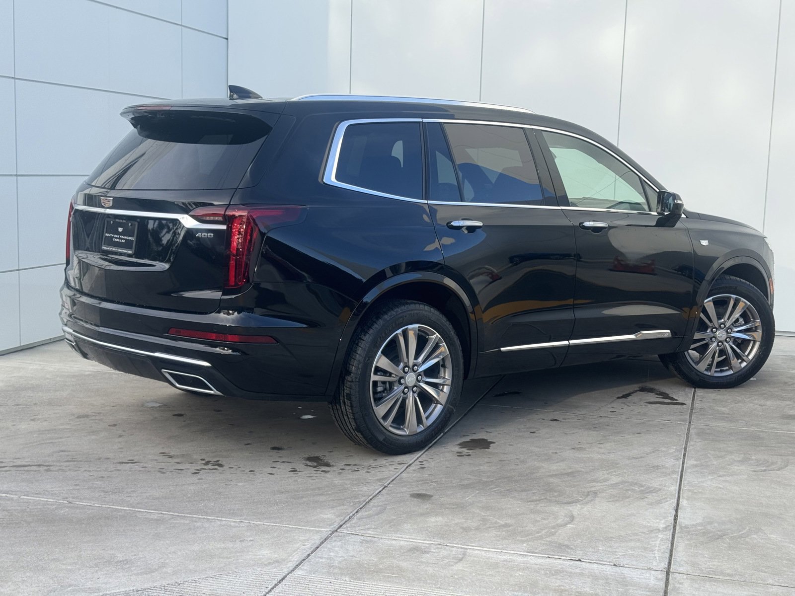 New 2025 Cadillac XT6 Premium Luxury w/ Technology Package image 7
