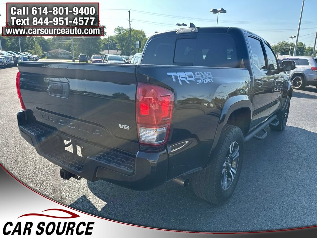 Used 2017 Toyota Tacoma TRD Sport w/ Tow Package (A/T) AWD/4WD image 8