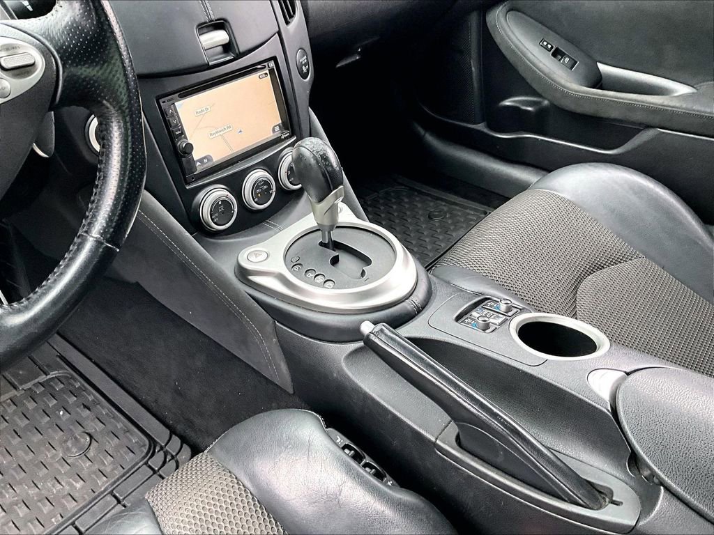 Used 2014 Nissan 370Z Touring w/ Sport Package image 12