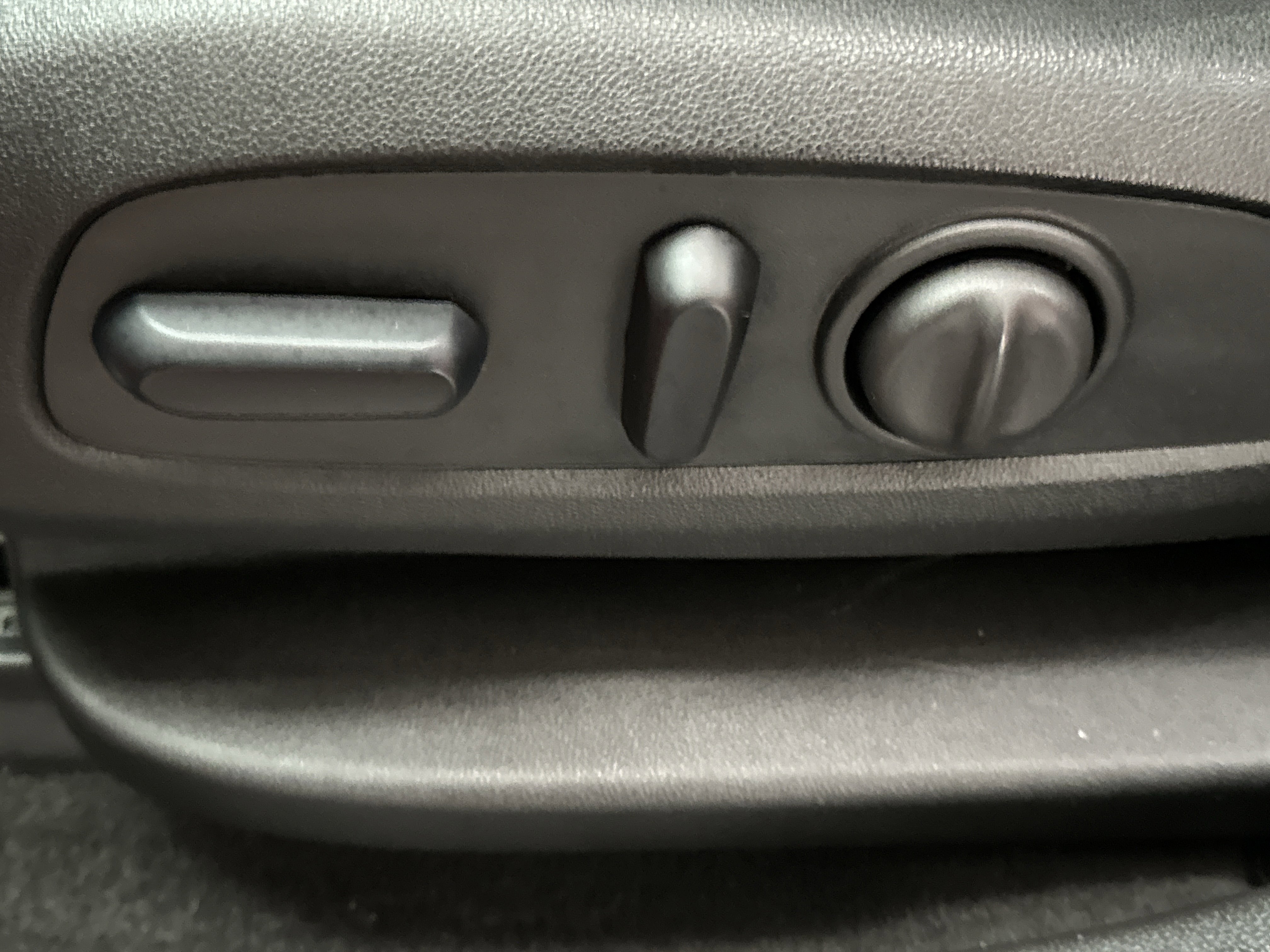 Used 2024 Chevrolet Blazer LT image 21