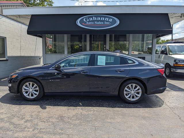 Used 2023 Chevrolet Malibu LT FWD image 2