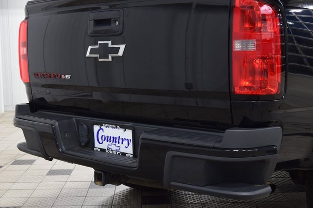 Used 2018 Chevrolet Colorado LT w/ Redline Special Edition image 21