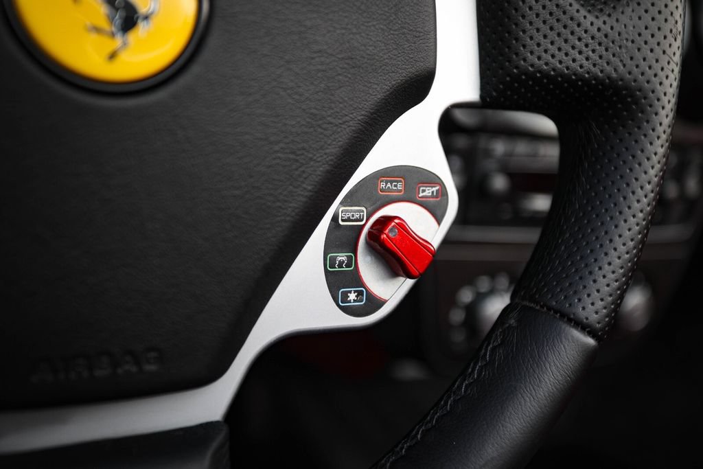 Used 2005 Ferrari F430 Spider RWD image 32