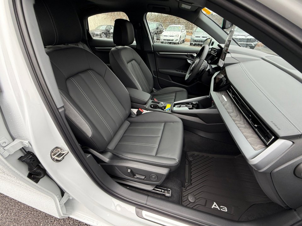New 2026 Audi A3 2.0T Premium image 28