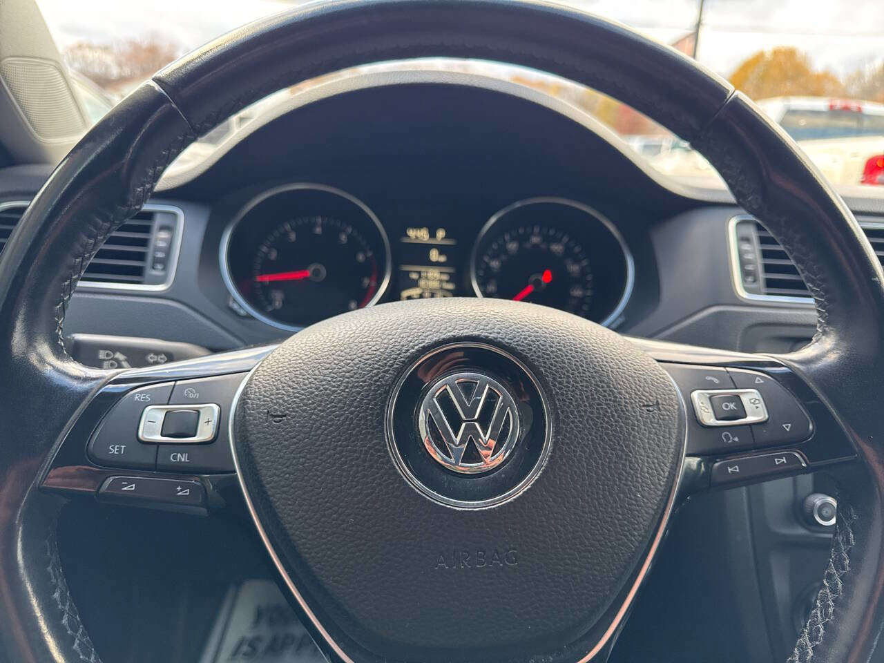 Used 2015 Volkswagen Jetta Sport image 33