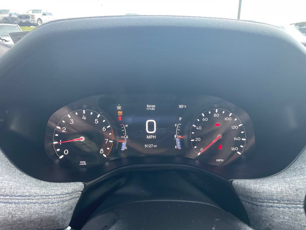 Used 2026 Jeep Compass Latitude AWD/4WD image 30