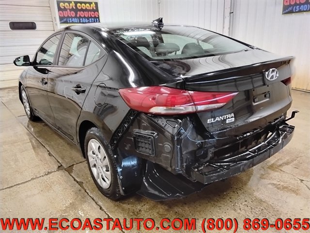 Used 2017 Hyundai Elantra SE FWD image 6