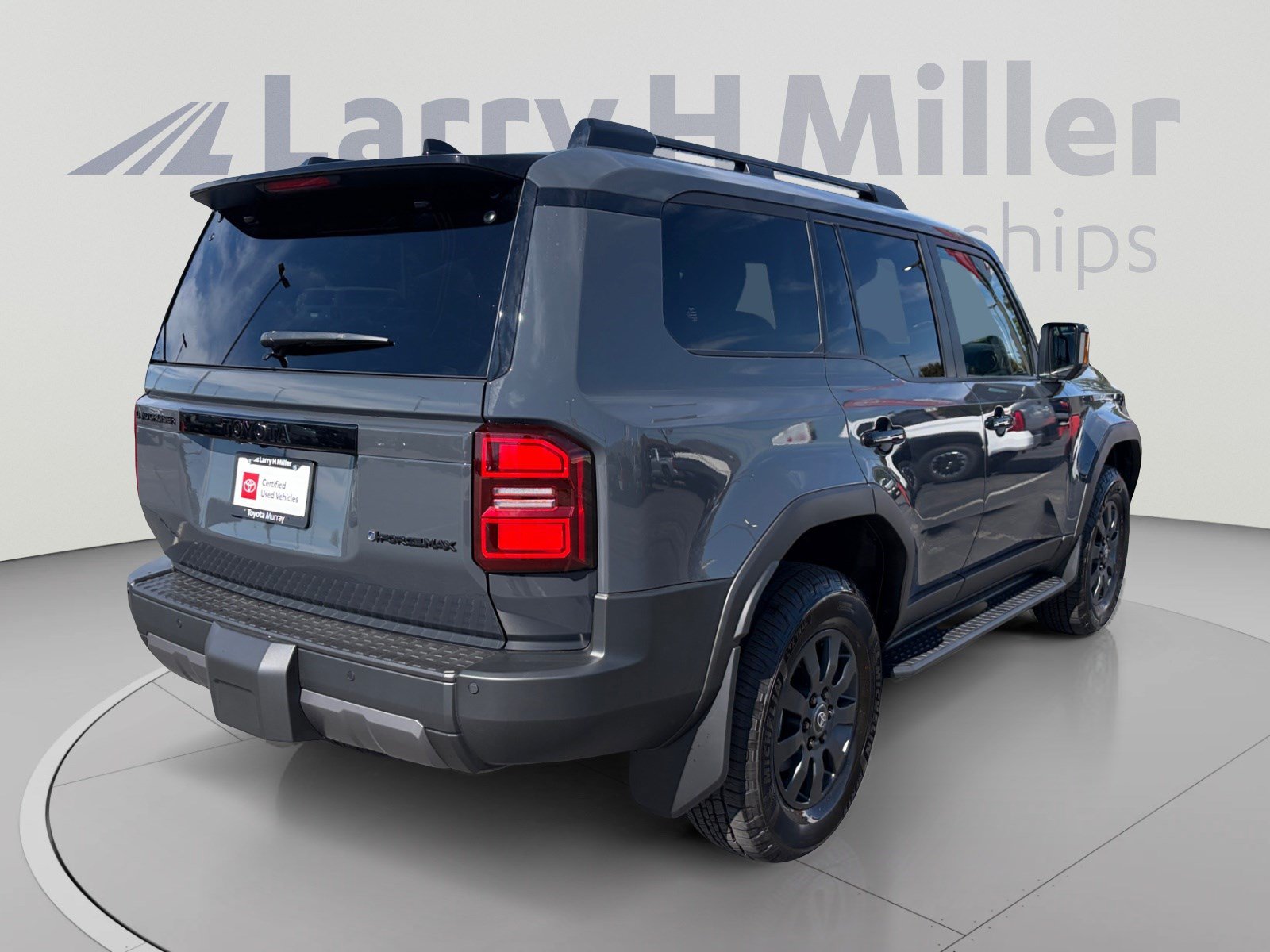 Certified 2027 Toyota Land Cruiser AWD/4WD image 5