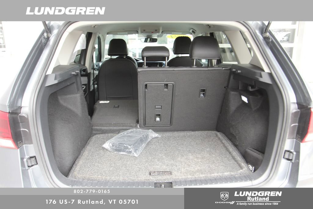 Used 2024 Volkswagen Taos SE image 39