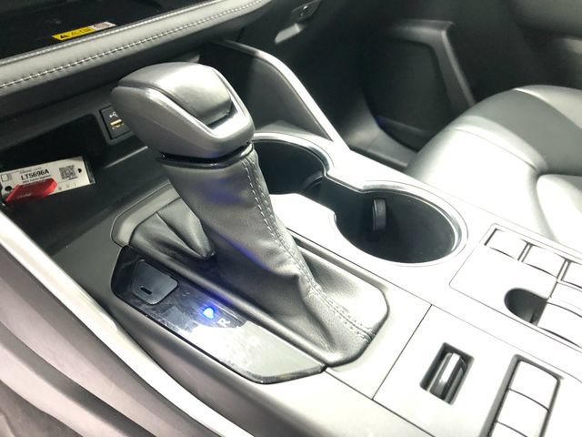Used 2023 Toyota Highlander XLE AWD/4WD image 26