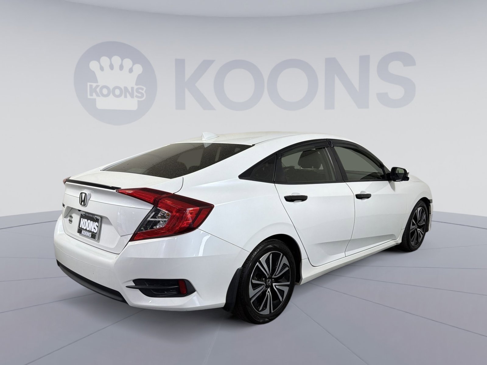 Used 2018 Honda Civic EX-T image 7