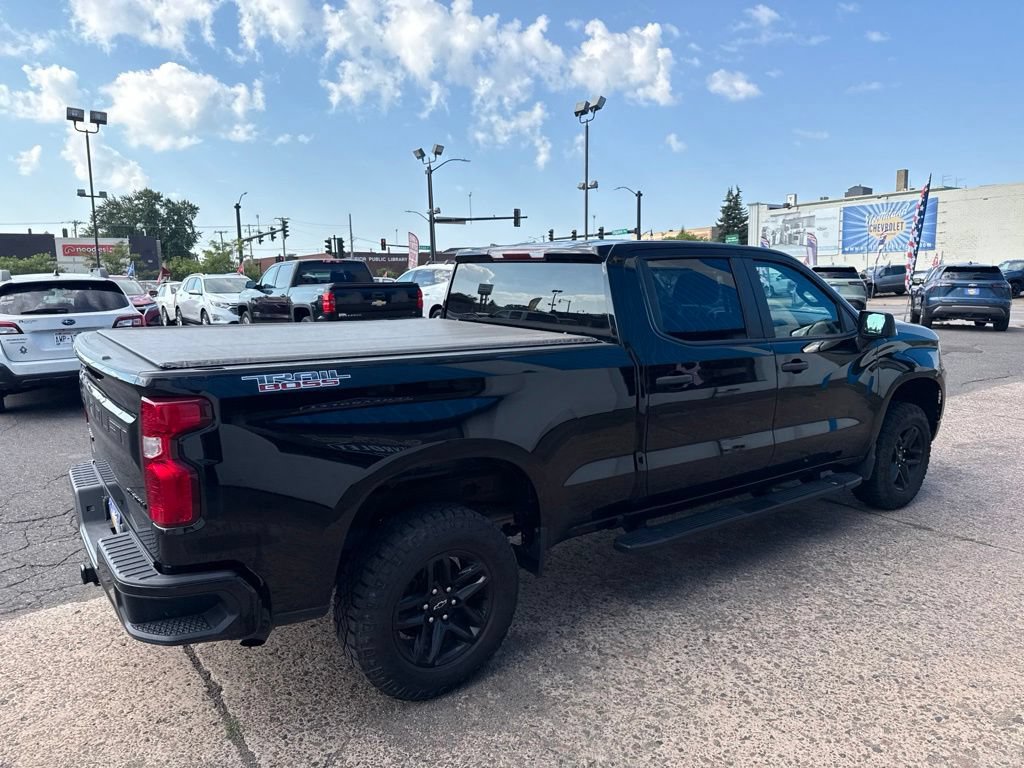 Used 2022 Chevrolet Silverado 1500 Custom Trail Boss w/ LPO, Dark Essentials Package AWD/4WD image 8