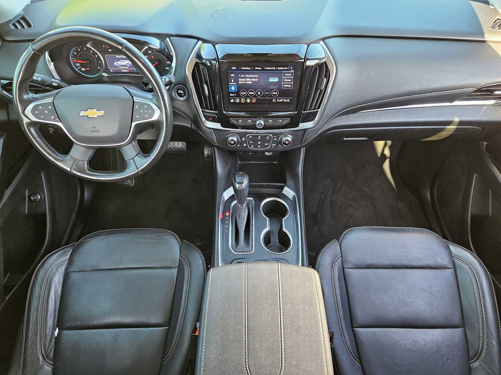 Used 2020 Chevrolet Traverse LT w/ Driver Confidence II Package image 24