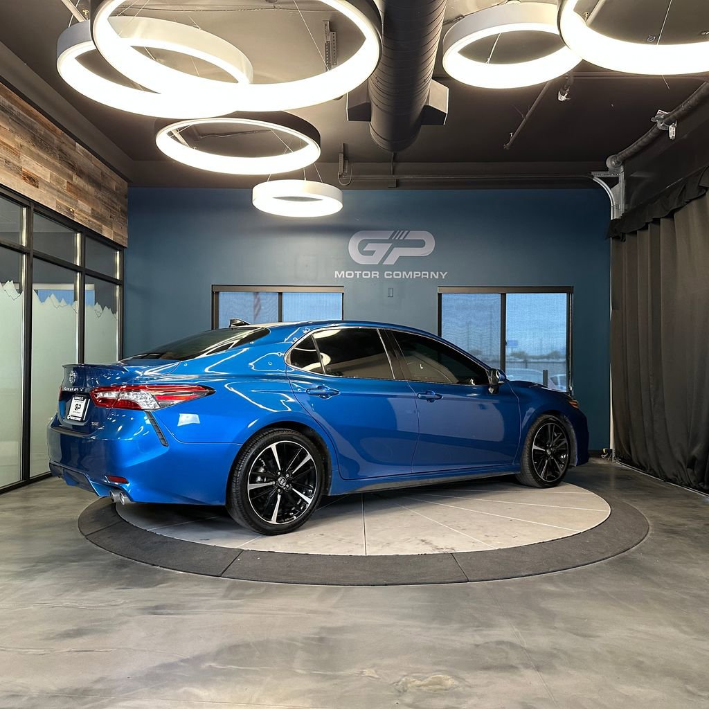 Used 2018 Toyota Camry XSE w/ Driver Assist Package FWD image 3